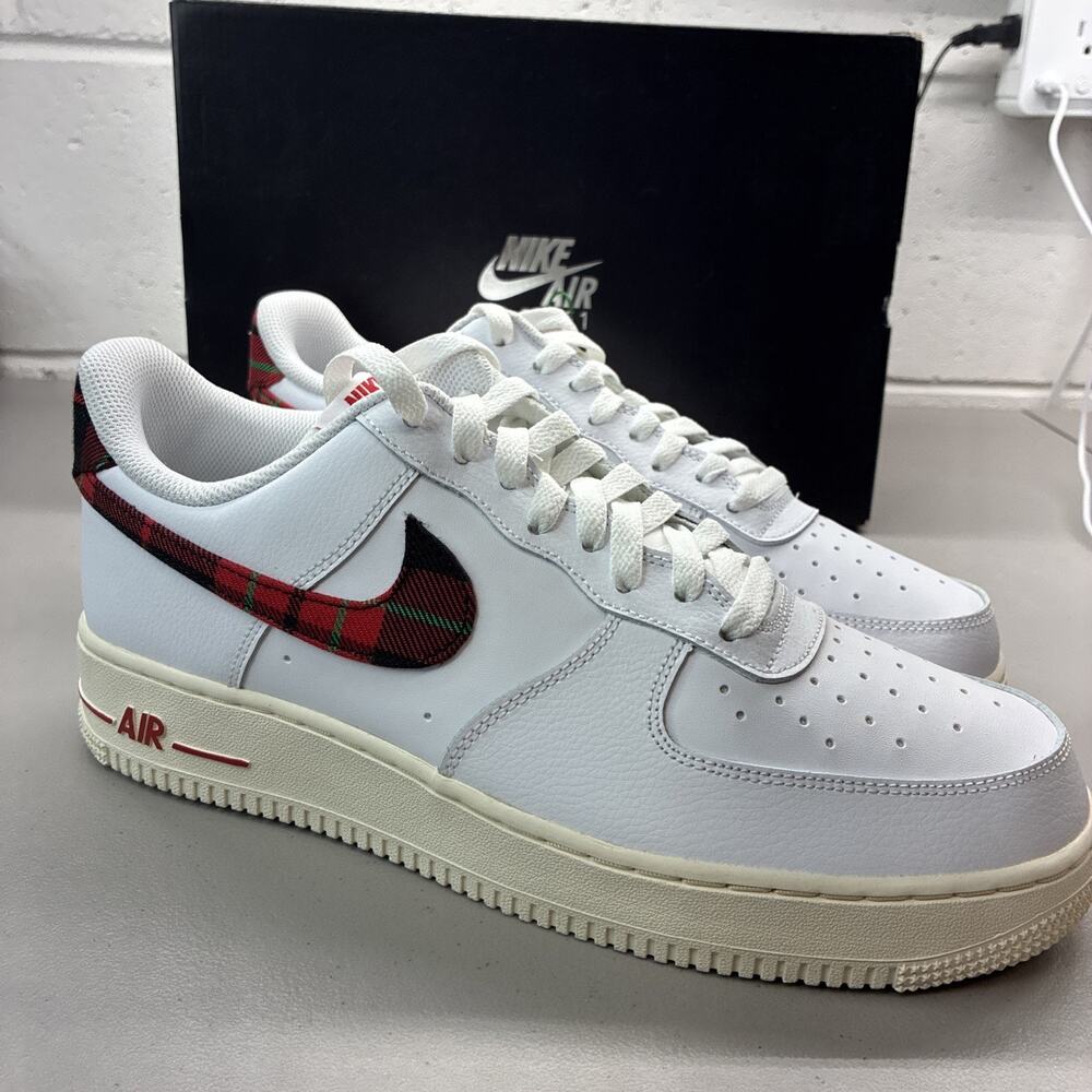 Nike Air Force 1 '07 LV8 Shoes Tartan Plaid White Red DV0789-100 Men's Size 10.5